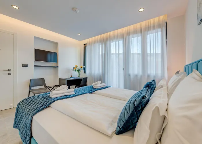 Lichia Amia Luxury Apartment *