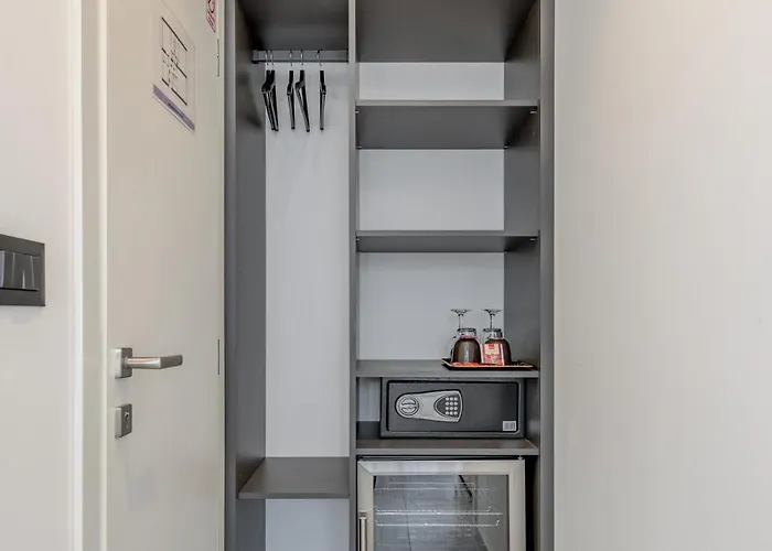 Lichia Amia Luxury 아파트