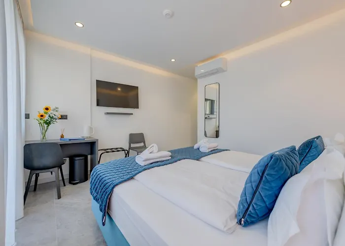 Lichia Amia Luxury *