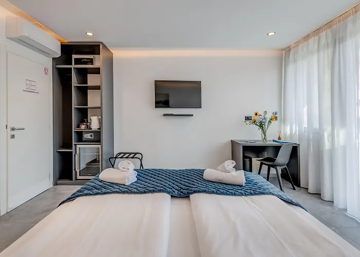 Lichia Amia Luxury Apartment *